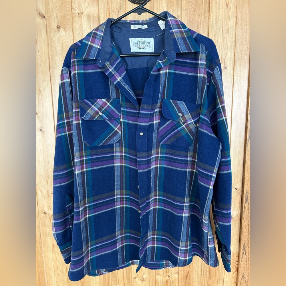 Men’s Northwest Territory Multicolor Plaid Button up Size XL